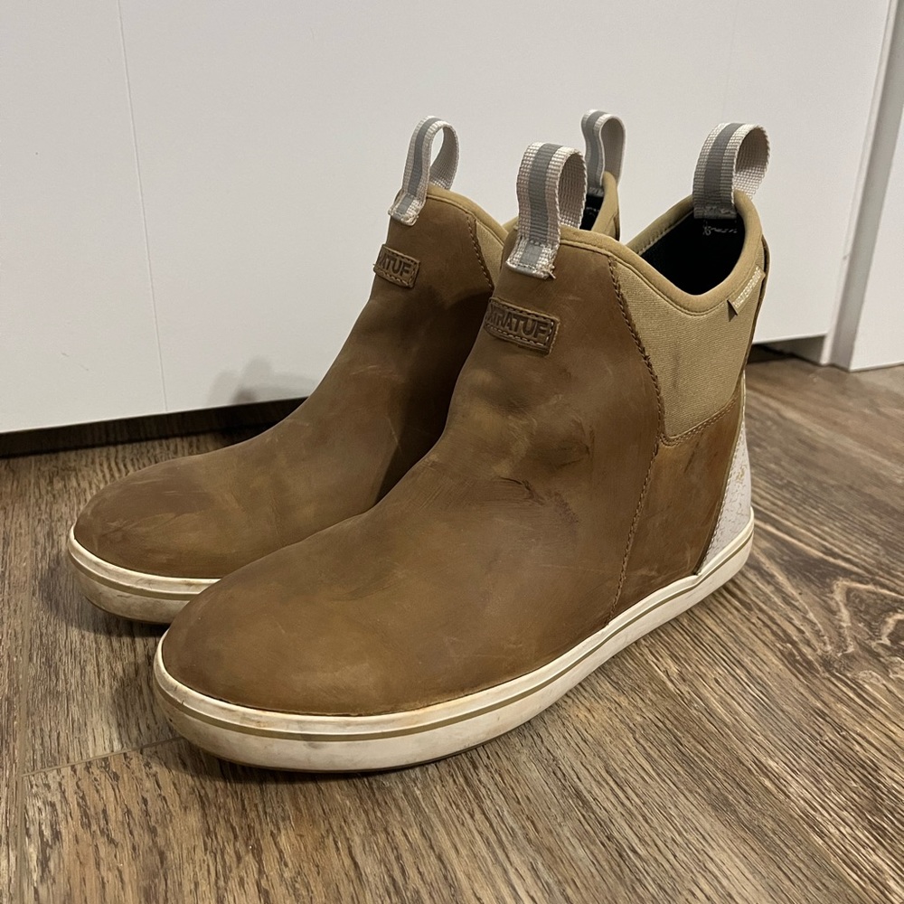 Xtratuf Women’s Leather Ankle Deck Boots